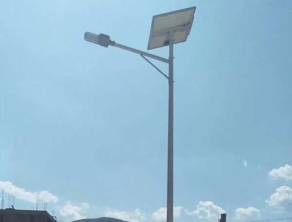 太阳能灯